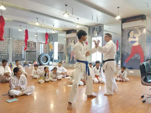 KGI Gujarat student karate practice